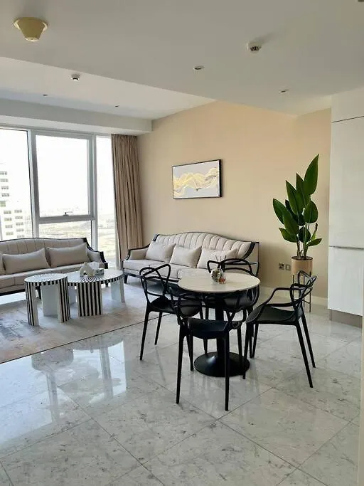 1Bdr-Furnished Apartment, Business Bay, Canal View Dubai